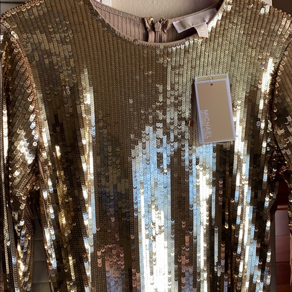 MICHAEL Michael Kors
Flounce-Sleeve Sequined Dress